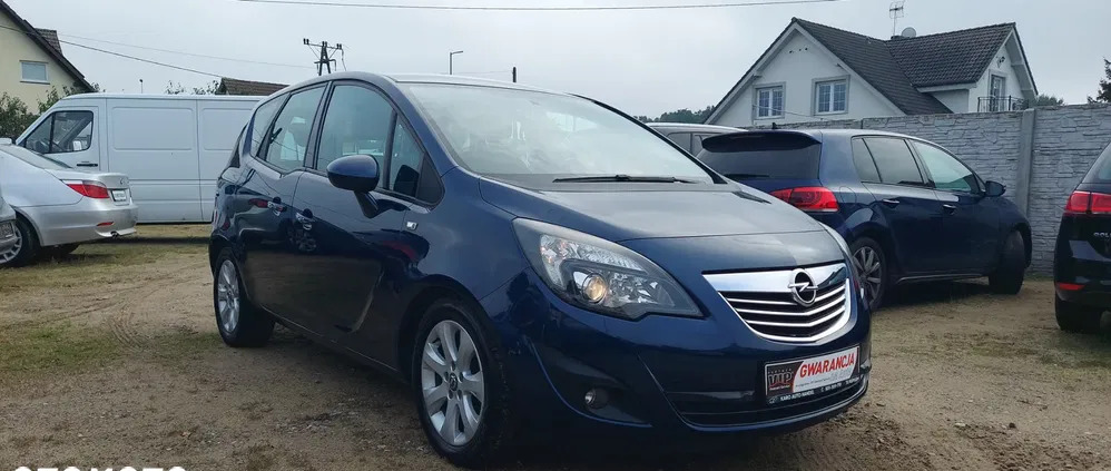 samochody osobowe Opel Meriva cena 21900 przebieg: 255000, rok produkcji 2013 z Wiązów